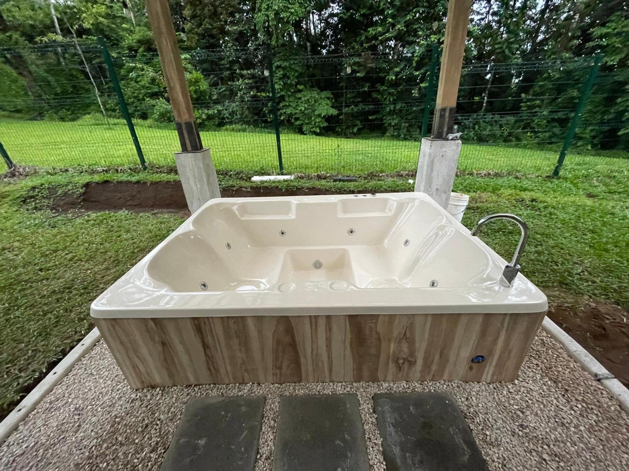 River Paradise Villa With Private Jacuzzi La Fortuna Zewnętrze zdjęcie